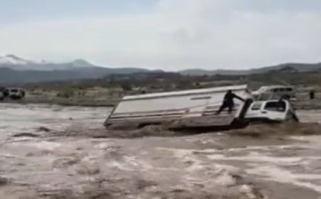 السعودية.. إنقاذ باكستاني حاصرته السيول من الغرق (فيديو)