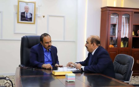 المحافظ بن ماضي يقف أمام التحضيرات للعام الدراسي الجديد 2024-2023م