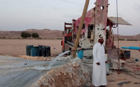 إنجاز بئر بعمق 300 متر في منطقة رأس ثوف بالمهرة