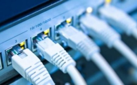 انقطاع الأنترنت في معظم المحافظات وإنعزال عدن عن العالم بعد انقطاع يمن موبايل