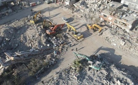 عالم زلازل شهير يحذر من وقوع زلزال مدمر ويحدد موعده