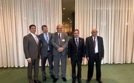 وزير التخطيط يبحث مع مسؤولين الدوليين بشأن تعزيز مجالات دعم اليمن