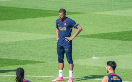 باريس سان جيرمان يستبعد مبابي من معسكر اليابان