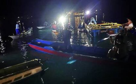 15 قتيلا و19 مفقودا بغرق قارب في هذه الدولة