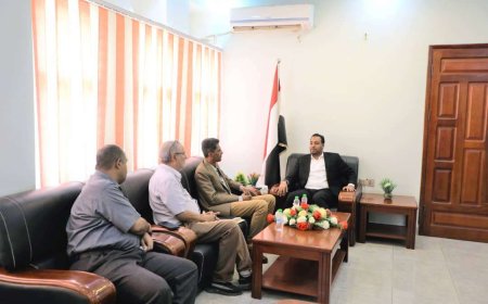 الوزير العكبري يطلع على المشاريع المنجزة وقيد التنفيذ في القطاع التعليمي