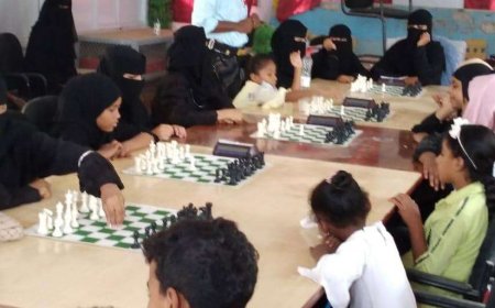 الراعي" يفتتح المركز التدريبي للشطرنج لفئة الناشئين بزنجبار