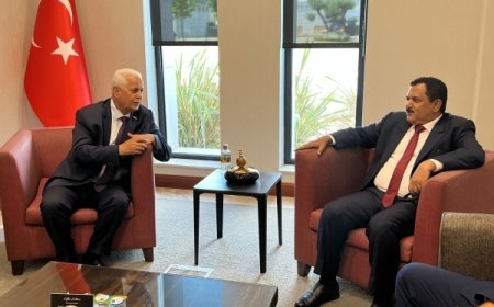 وزير الدفاع يشارك في المعرض الدولي للصناعات الدفاعية بتركيا