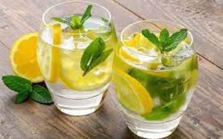 أغذية تشعرك بالبهجة خلال الصيف