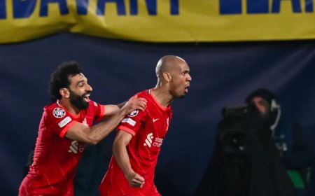 صلاح يودع فابينيو: بالتوفيق في اتحاد جدة وأراك قريباً