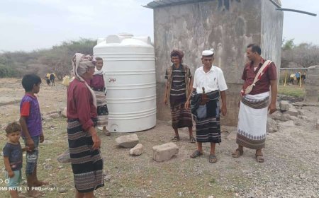 مدير عام الوضيع يزور منطقة المزرعة آل النقي ويلتقي بالمواطنين فيها