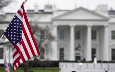 الخارجية الأمريكية تؤكد أنها ملتزمة بدعم حل الصراع في اليمن