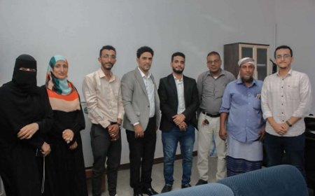 رئيس اتحاد طلاب جامعة عدن يناقش مع مكتب النقل خطة تسيير باصات نقل الطلاب