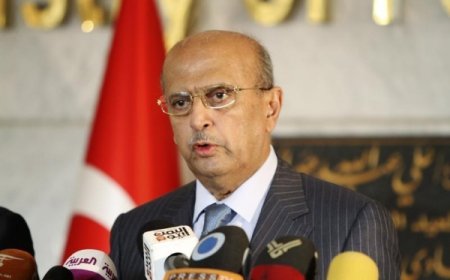 الوزير الأسبق القربي يكشف عن شرط واحد سينهي الحروب والصراعات في اليمن والمنطقة