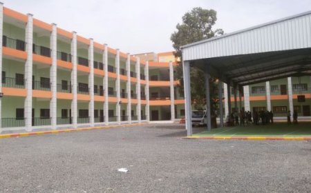 إضراب في مدارس عدن احتجاجاً على تأخر الرواتب