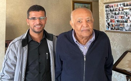 محمد باسندوة.. نغمة وطنية ترسم بالدموع تحفة من التحديات 
