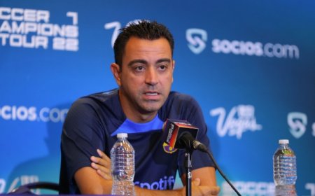 تشافي يعلن رحيله عن برشلونة نهاية الموسم