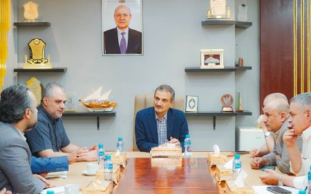 لملس يناقش تحديد أوزان حمولات المركبات الخارجة من ميناء عدن ويتفقد مستشفى الجمهورية