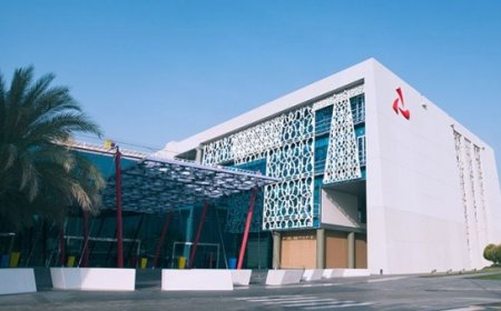 بنك مسقط العماني يعلن استعادة الخدمة بقنواته الإلكترونية.. وينفي أي عمليات تهكير