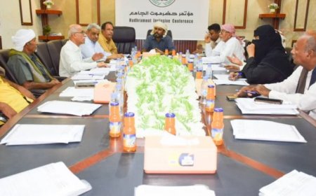 مؤتمر حضرموت يحمّل القيادة والحكومة مسؤولية الأزمة المعيشية