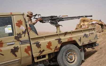 انقطاع خط العبر الدولي وتكدس عشرات السيارات إثر اشتباكات عنيفة قرب قطاع نفطي 