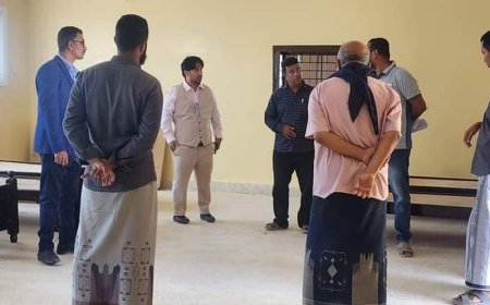 باضروس يطلع على سير العمل في إعادة تأهيل دار الأحداث بمنطقة فلك بالمكلا بتمويل من مؤسسة إسناد