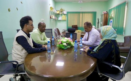 الجمحي يشيد بتدخلات المؤسسة الطبية الميدانية FMF في القطاع الصحي بساحل حضرموت