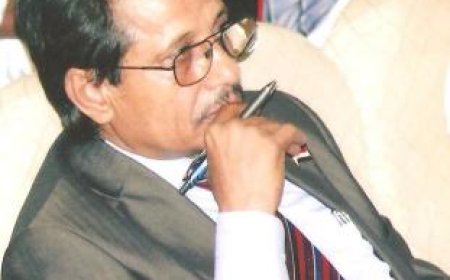 بن مبارك .. امام تحديات استعادة الحكومة!!