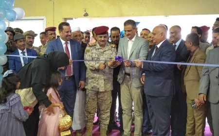 افتتاح المعرض الرمضاني في عدن بمشاركة 30 علامة تجارية