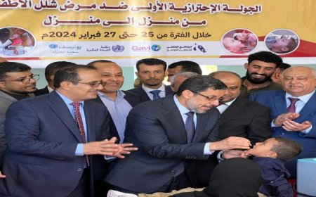 رئيس الوزراء يدشن الحملة الوطنية للتحصين ضد شلل الأطفال