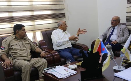 مسؤول يمني بارز في الشرعية ينضم للمجلس الانتقالي الجنوبي