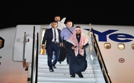 المحرّمي يعود إلى العاصمة المؤقتة عدن 