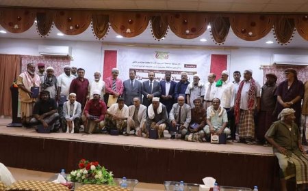 المحافظ بن ماضي يكرّم 51 من رواد الأدب والثقافة والشعر والفن بوادي حضرموت