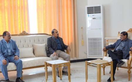 عضو مجلس القيادة الرئاسي البحسني يطلع من محافظ حضرموت على نشاط السلطة المحلية واستعداداتها لاستقبال شهر رمضان