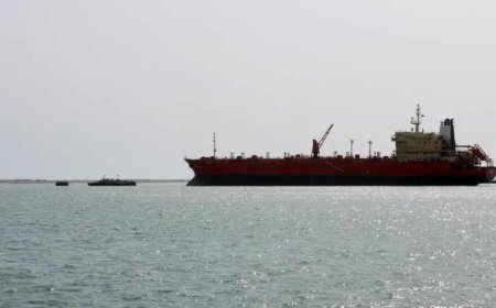 حادثة بحرية جديدة قبالة ميناء الحديدة