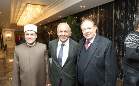 الرئيس الأسبق علي ناصر محمد يحضر حفل الإفطار السنوي لأبناء الصعيد والقبائل العربية