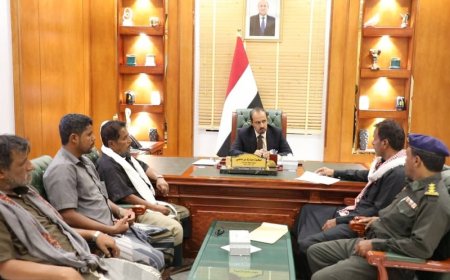 المحافظ بن ماضي يوجه شركة النفط بساحل حضرموت بتوفير التموين اللازم من المحروقات لمديرية الطلح بشبوة