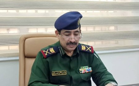 وزير الداخلية يترأس اجتماعا لمدراء الشرطة بالمحافظات