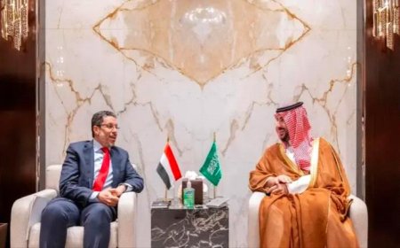 مباحثات يمنية سعودية رفيعة.. والكشف عما دار بين بن مبارك والأمير بن سلمان