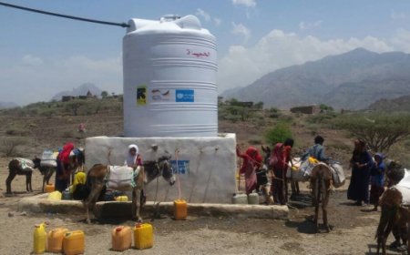 تدشين منظومة طاقة شمسية لآبار المياه بمديرية حات في المهرة