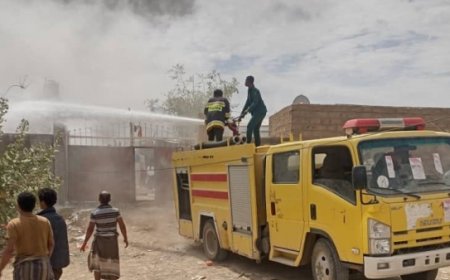 مأرب.. الدفاع المدني يخمد حريقين دون إصابات