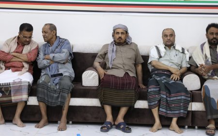 محافظ حضرموت ووزير المالية يشهدان مأدبة الإفطار والأمسية الرمضانية لقيادة المنطقة العسكرية الثانية