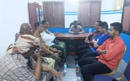 إدارة نادي التضامن الرياضي تستقبل إدارة نادي وحدة المكلا الرياضي لبحث التعاون والشراكة بين الناديين