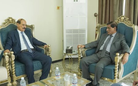 عضو مجلس القيادة الرئاسي البحسني يطلع على نشاط السلطة المحلية بمحافظة شبوة