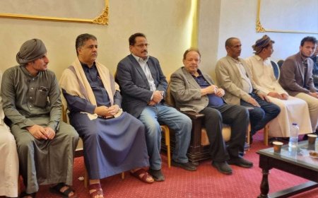 الشيخ أحمد العيسي يحضر حفل تأبين أحمد مساعد حسين في القاهرة