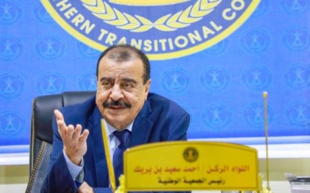 اللواء بن بريك يعبر عن رغبته في حضور ذكرى تحرير المكلا ويشدد على وحدة الصف الوطني