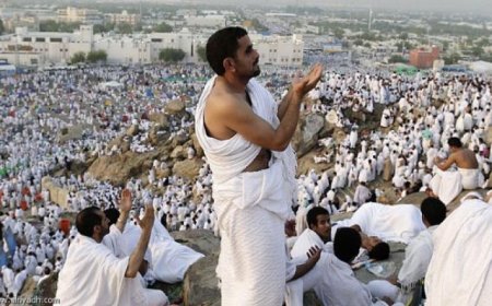 أكثر من 14 ألف حاج يمني يغادرون مكة المكرمة بعد أداء مناسك الحج لهذا العام