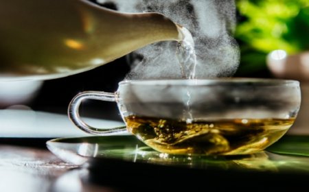 شاي أعشاب شائع يقلل من التوتر والقلق على الفور