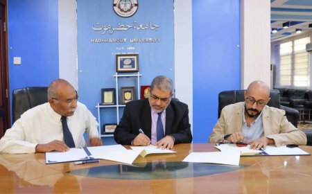 توقيع مذكرة تفاهم للطاقة المتجددة بين جامعة حضرموت وشركة بن الزوع