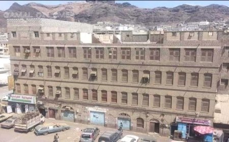 أقدم عمارة في تاريخ عدن تعرض للبيع
