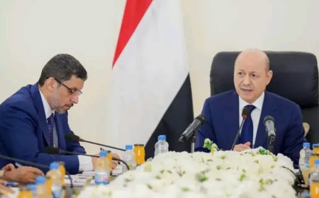 مصدر حكومي ينفي الأنباء التي تحدثت عن خلافات بين الرئيس العليمي ورئيس الحكومة بن مبارك